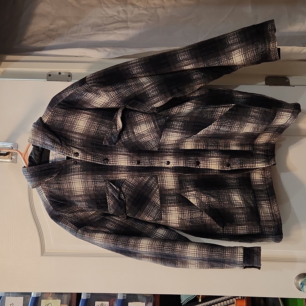 Lumberjack quilted hooded flannel  xl